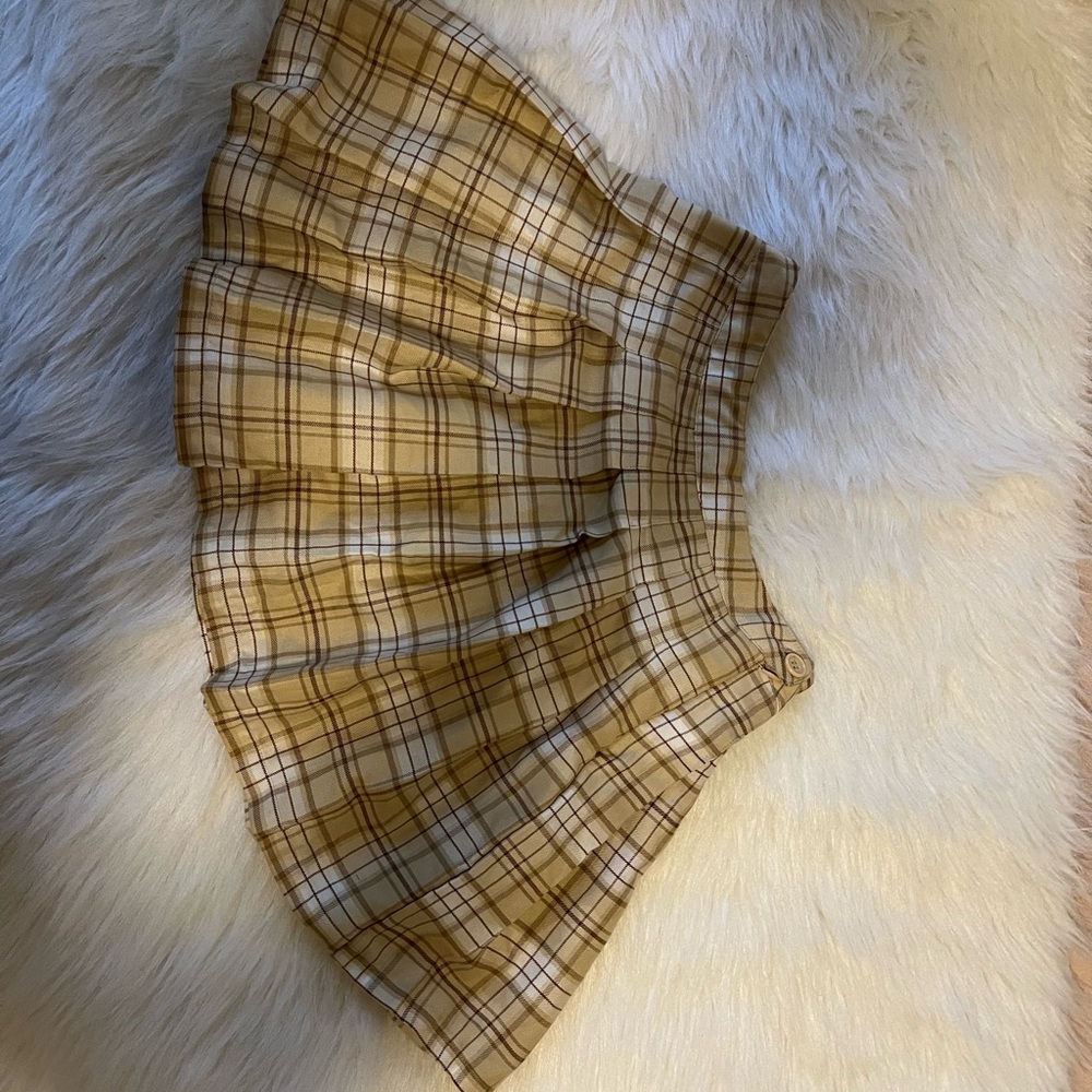 Forever 21 Beige Plaid Skater Skirt